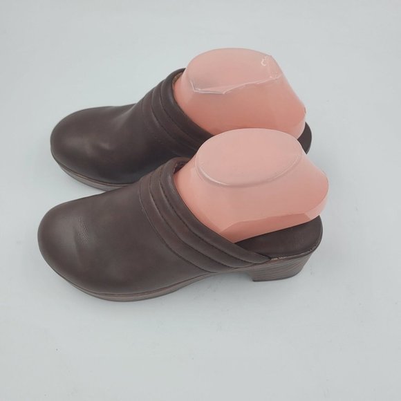 Børn Boc NEW Josie Clog Mule Brown Faux Vegan Leather Cushioned Women's Size 7M - Picture 5 of 11